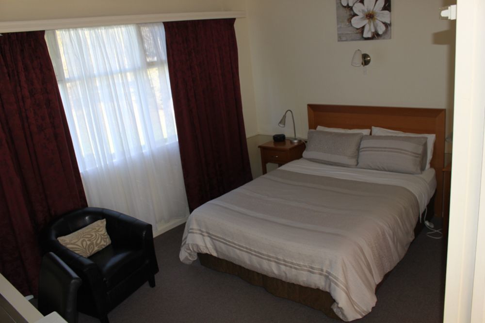 Kaniva Midway Motel Dış mekan fotoğraf