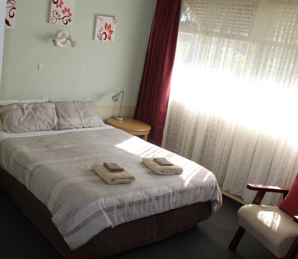 Kaniva Midway Motel Dış mekan fotoğraf